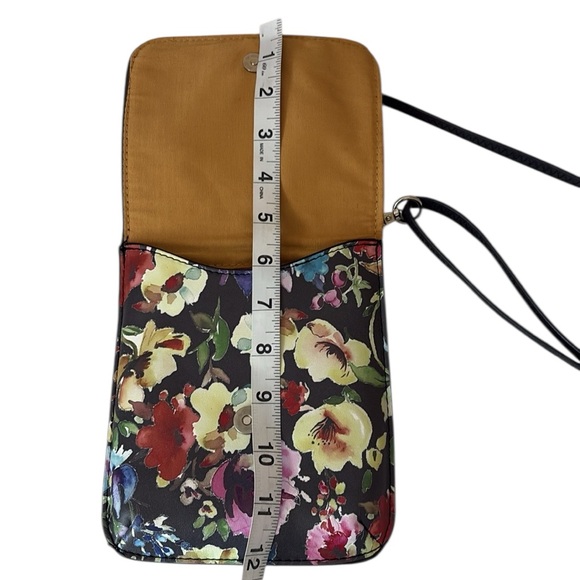 Carlos Santana Floral Crossbody, Black with pink/white, 7x6, sliver loop handle - Picture 8 of 10